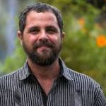 Dr. Arturo Massol-Deyá